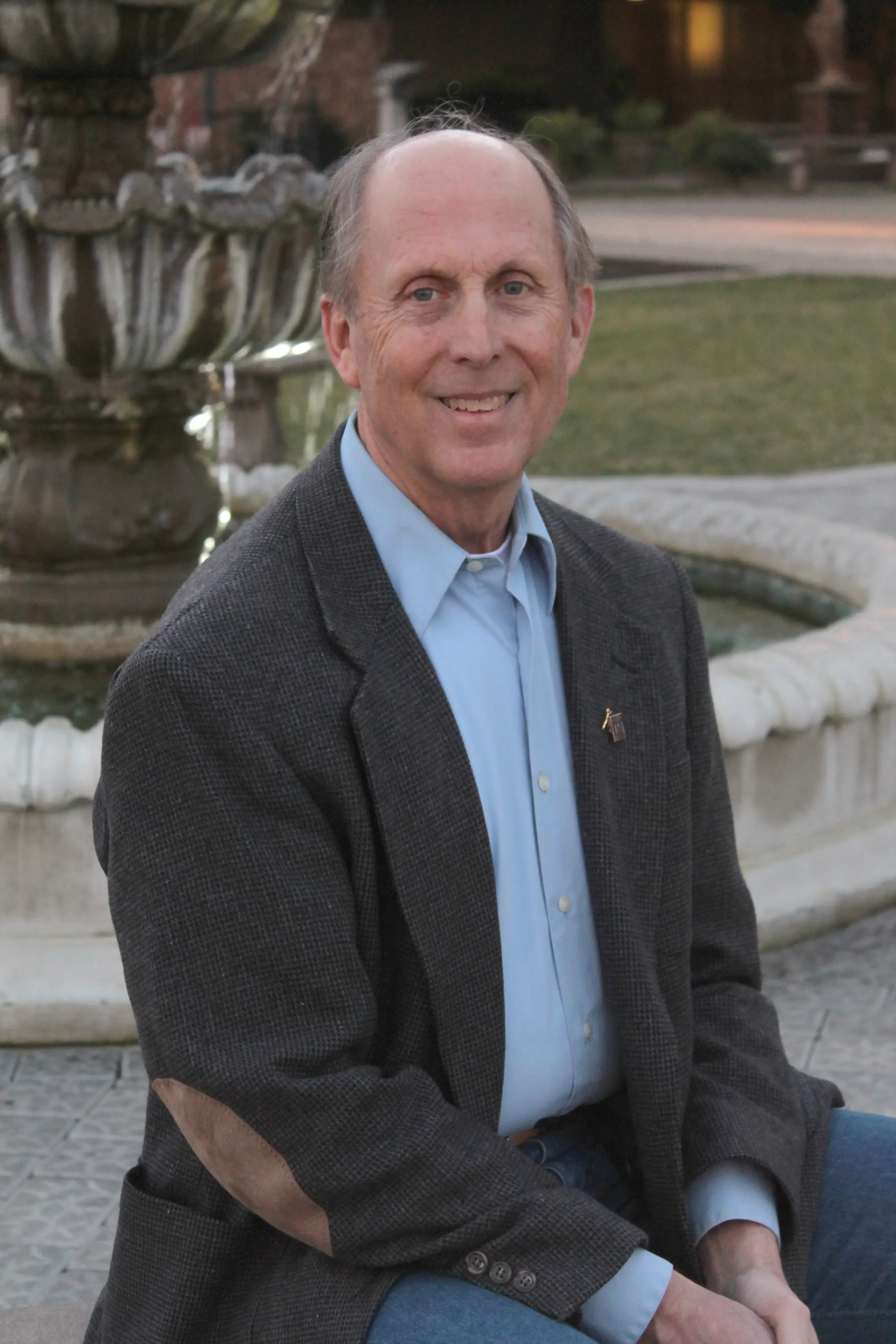 Lloyd Leighton